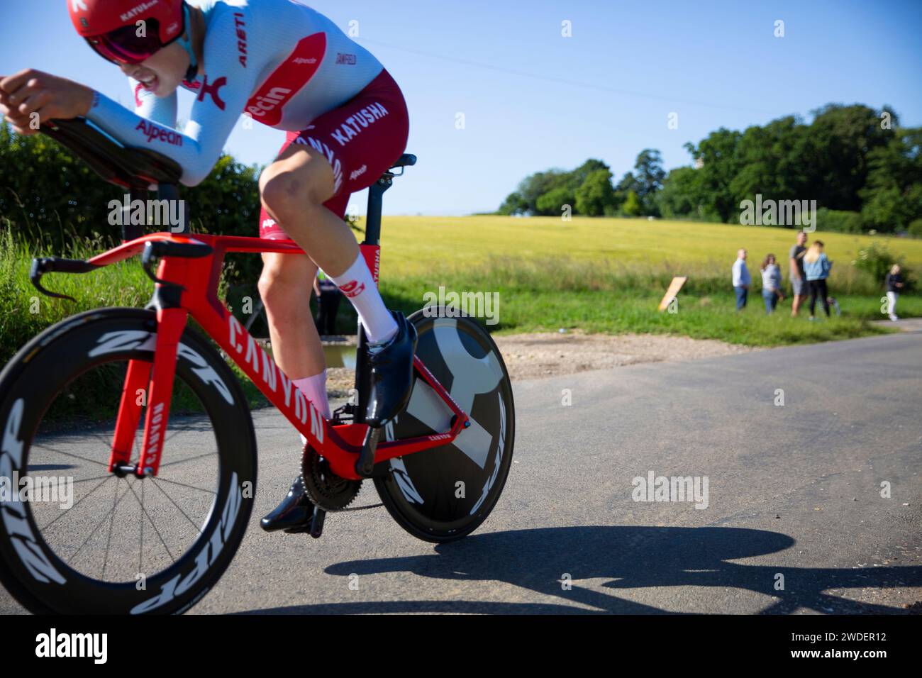 Harry Tanfield fuhr im Elite-Zeitfahren der Männer bei den National Road Championships 2019 in Norfolk. Stockfoto