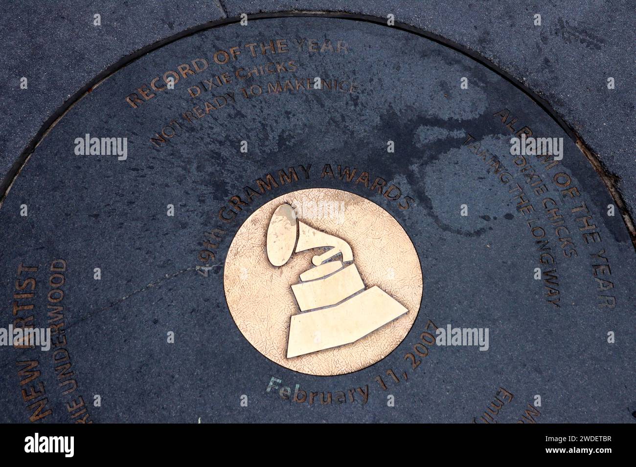 Los Angeles, Kalifornien: The Grammy Walk of Fame – 49. Grammy Awards 2007: DIXIE CHICKS and CARRIE UNDERWOOD Stockfoto