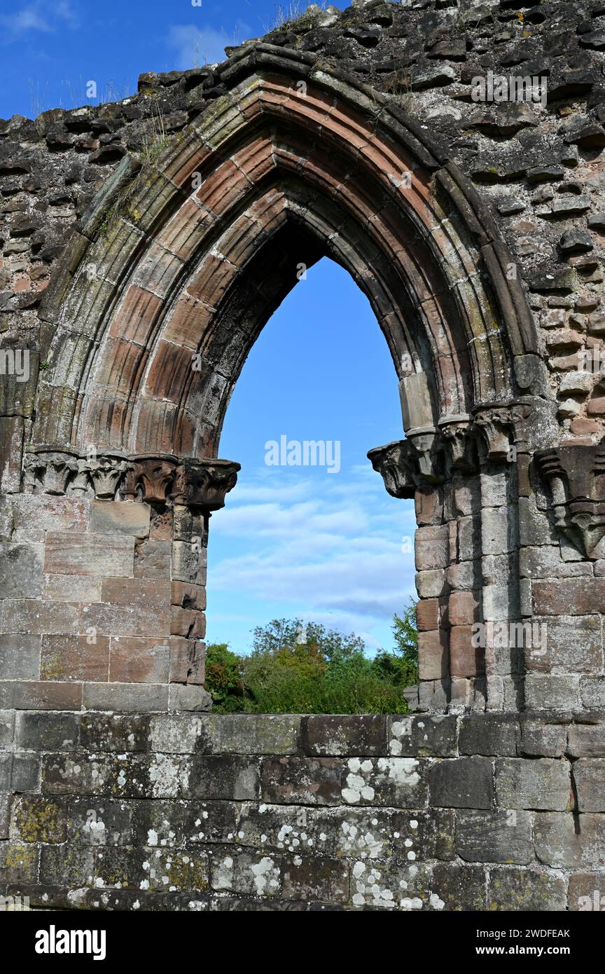 Ruinen der Zisterzienserabtei Croxden aus dem 12. Jahrhundert in Staffordshire England September Stockfoto