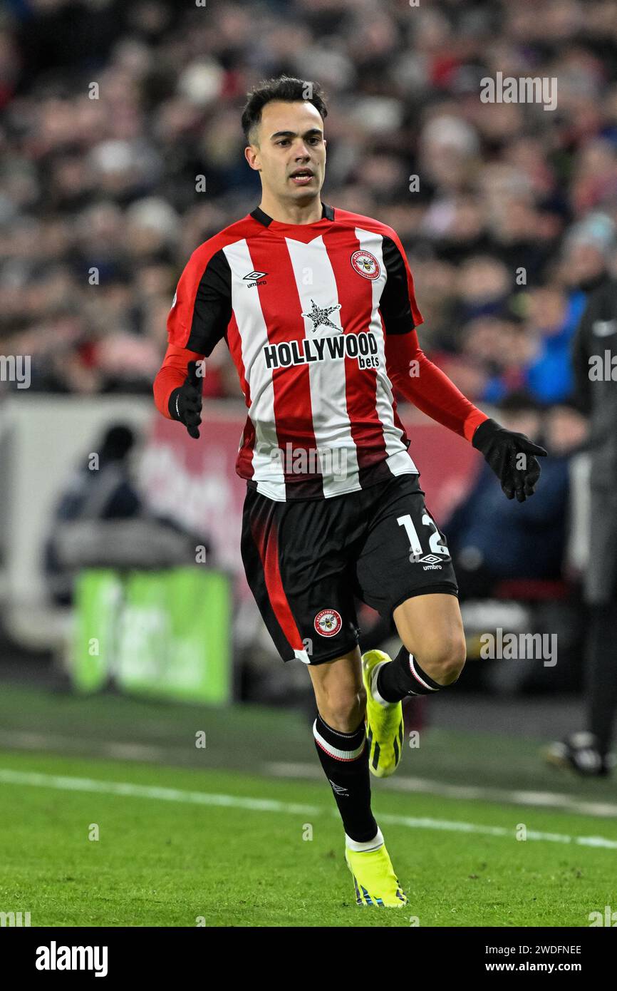 London, Großbritannien. Januar 2024. Sergio Reguilón aus Brentford während des Premier League-Spiels Brentford gegen Nottingham Forest im Gtech Community Stadium, London, Vereinigtes Königreich, 20. Januar 2024 (Foto: Cody Froggatt/News Images) in London, Vereinigtes Königreich am 20. Januar 2024. (Foto: Cody Froggatt/News Images/SIPA USA) Credit: SIPA USA/Alamy Live News Stockfoto