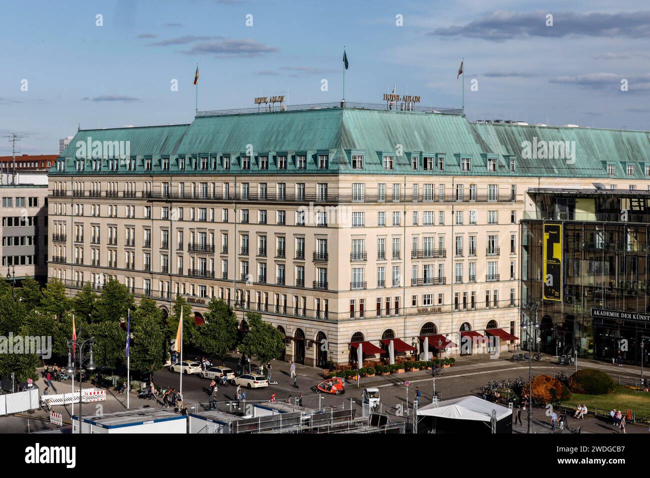 Blick auf das Hotel Adlon Kempinski Berlin am Pariser Platz Stockfoto