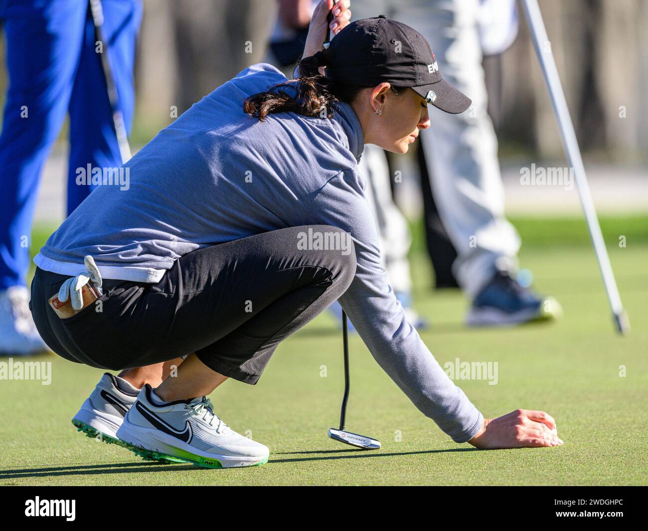 Orlando, FL, USA. Januar 2024. Cheyenne Knight platziert ihren Ball auf dem 18. Grün während der dritten Runde des Hilton Grand Vacations Tournament of Champions im Lake Nona Golf & Country Club in Orlando, FL. Romeo T Guzman/CSM/Alamy Live News Stockfoto