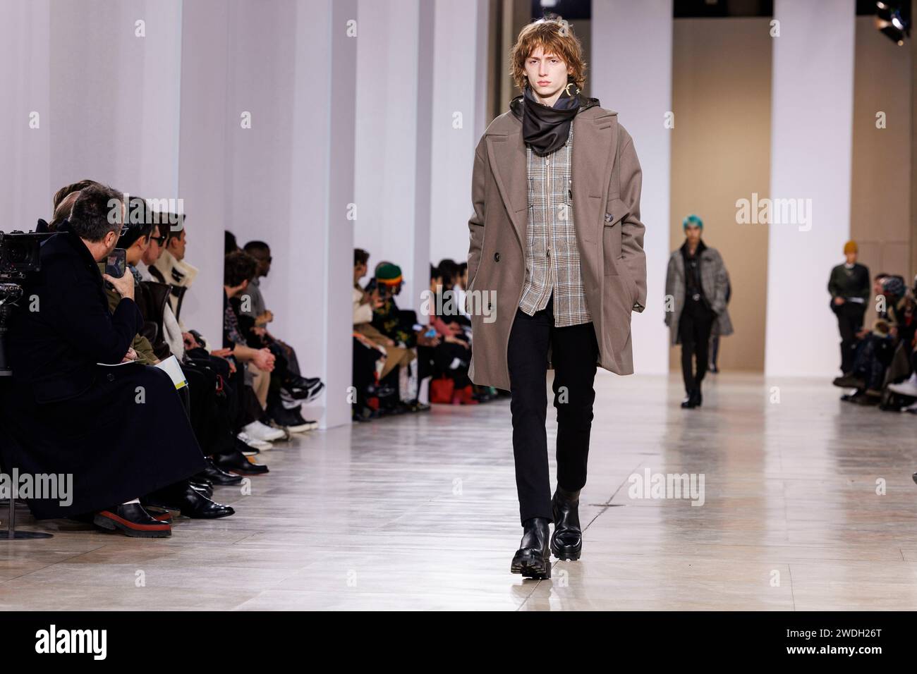 Paris, Frankreich. Januar 2024. HERMES Herbst/Winter 2024-2025 Runway während der Paris Fashion 