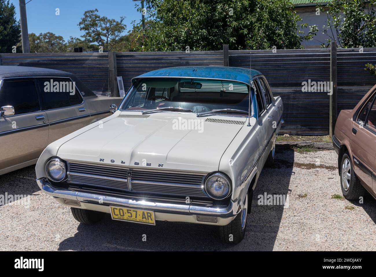 1965 Modell Holden HD-Serie Limousine, australisches Auto parkt in Mudgee, New South Wales, Australien, 2024 Stockfoto