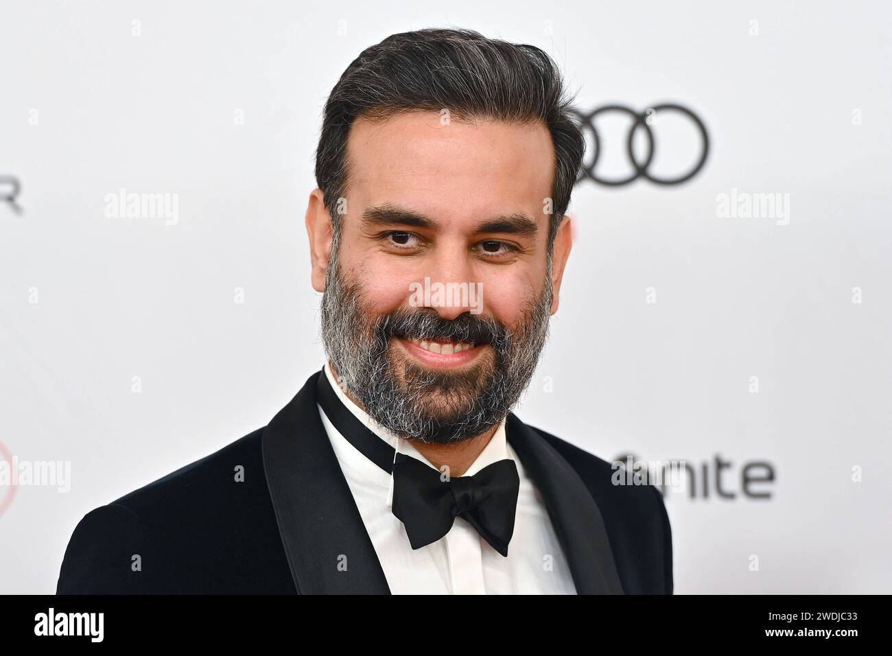 Alireza Golafshan Schauspieler, Einzelbild,angeschnittenes Einzelmotiv,Portraet,Porträt,Porträt. 48.Deutscher Filmball, Roter Teppich, Roter Teppich, am 20.01.2024 im H o t e l B a y e r i s c h e r H o f, M u e n c h e n. Sven Simon Fotoagentur GmbH & Co. Pressefoto KG Prinzess-Luise-Str.. 41 45479 M u e l h e i m / R u h r Tel. 0208/9413250 Fax. 0208/9413260 GLS Bank BLZ 430 609 67 Kto. 4030 025 100 IBAN DE75 4306 0967 4030 0251 00 BIC GENODEM1GLS www.svensimon.net *** Alireza Golafshan Schauspieler , Einzelbild,zugeschnittenes Einzelmotiv,Porträt,Porträt,Porträt,Porträt 48 Deutsche Filmkugel, Roter Teppich, Roter Karpfen Stockfoto