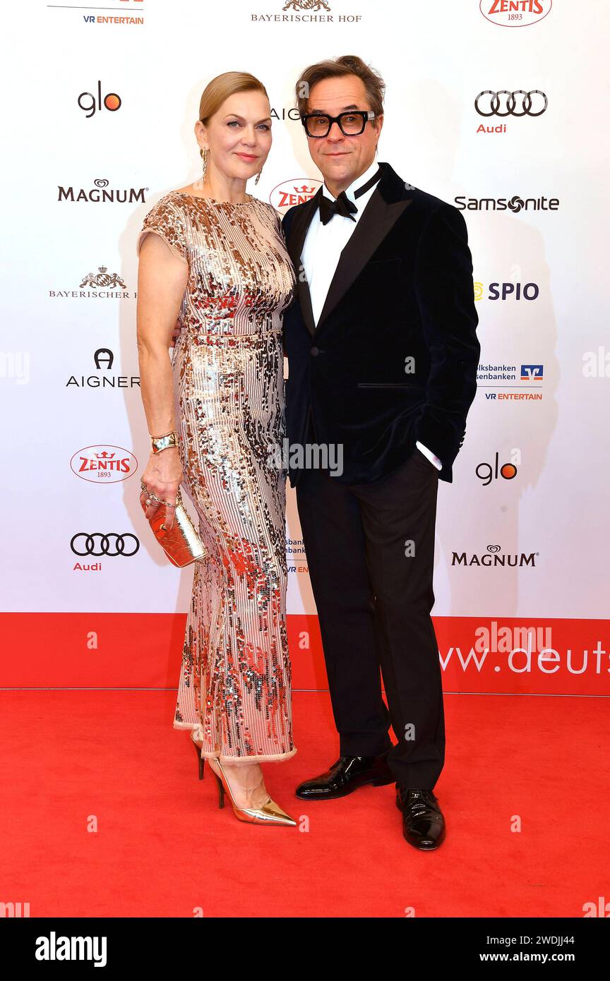 Anna Loos mit Ehemann Jan Josef Liefers beim 48. Deutsche Filmball 2024 im Hotel Bayerischer Hof. München, 20.01.2024 *** Anna Loos mit Ehemann Jan Josef Liefers beim Deutschen Filmball 48 2024 im Hotel Bayerischer Hof München, 20 01 2024 Foto:XB.xInsingerx/xFuturexImagex filmball 4219 Stockfoto