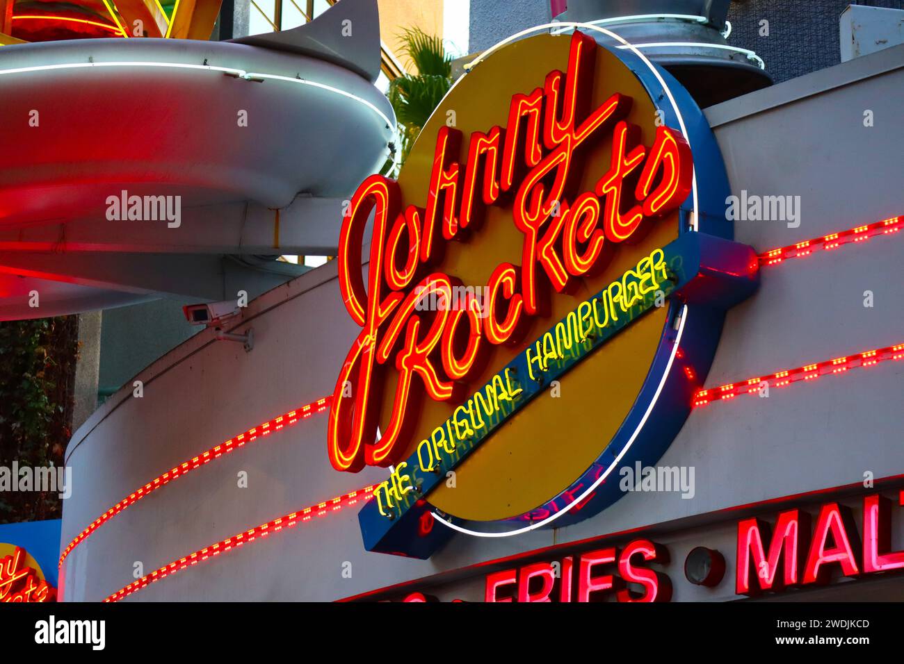 Johnny Rockets, Der Ursprüngliche Hamburger. Legendäre Burger, Shakes, Pommes und Spaß auf dem CityWalk in den Universal Studios Hollywood Stockfoto