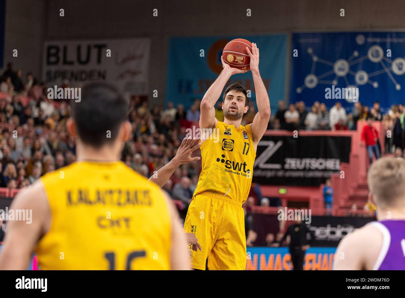 Matteo Seric (Tigers Tübingen, #17) Tigers Tübingen vs. BG Göttingen, Basketball, 1. Bundesliga, easyCredit BBL, Spielzeit 2023/2024, 17. Spieltag, 21.01.2024 Foto: Eibner-Pressefoto/Nina Sander Stockfoto