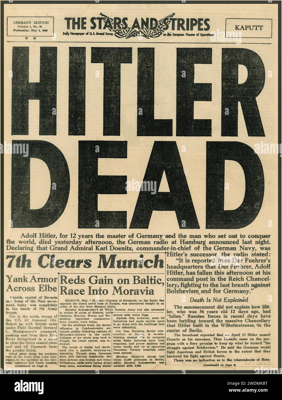 "HITLER TOT"-Schlagzeile, in der erklärt wird, dass Adolf Hitler tot ist. Mai 1945. Stars and Stripes Militärzeitung 2. Weltkrieg 2. Weltkrieg 2. Weltkrieg 2. Weltkrieg. Der Beginn des Endes des 2. Weltkriegs in Europa. Stockfoto