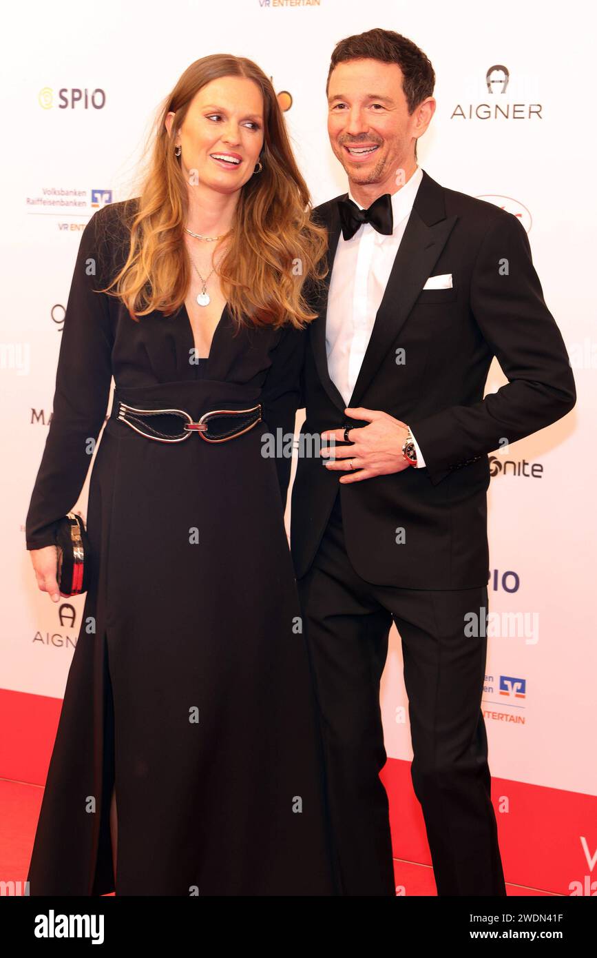 Deutscher Filmball 2024 Katrin und Oliver Berben beim deutschen