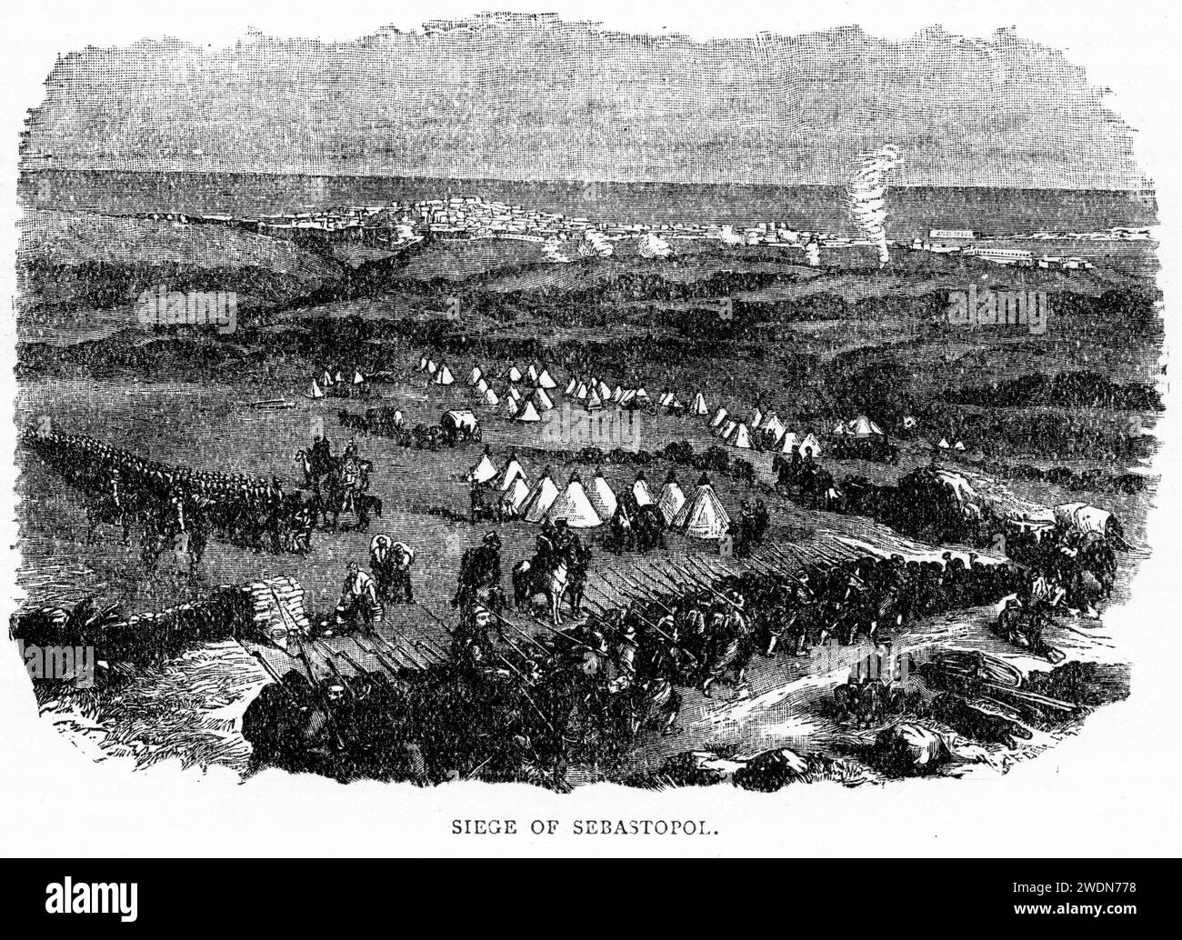 Gravur der Belagerung von Sebastopol, veröffentlicht um 1880. Die Belagerung dauerte von Oktober 1854 bis September 1855 während des Krimkrieges. Die Verbündeten (Franzosen, Sardinien, Osmanen und Briten) landeten am 14. September 1854 in Eupatoria, um mit 50.000 Mann einen triumphmarsch nach Sewastopol, der Hauptstadt der Krim, zu machen. Stockfoto