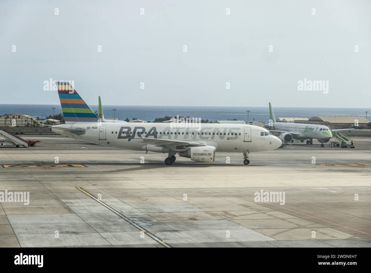 Passagiermaschine der schwedischen Charterfluggesellschaft Braathens Regional Aviation, Gran Canaria, Kanarische Inseln, Spanien Stockfoto