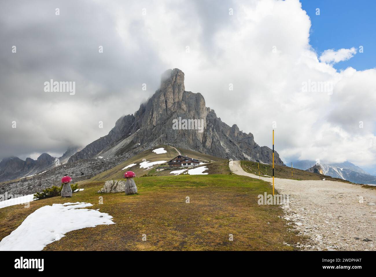 Wunderschöne Landschaft am Passo di Giau in den Dolomiten Italien Stockfoto