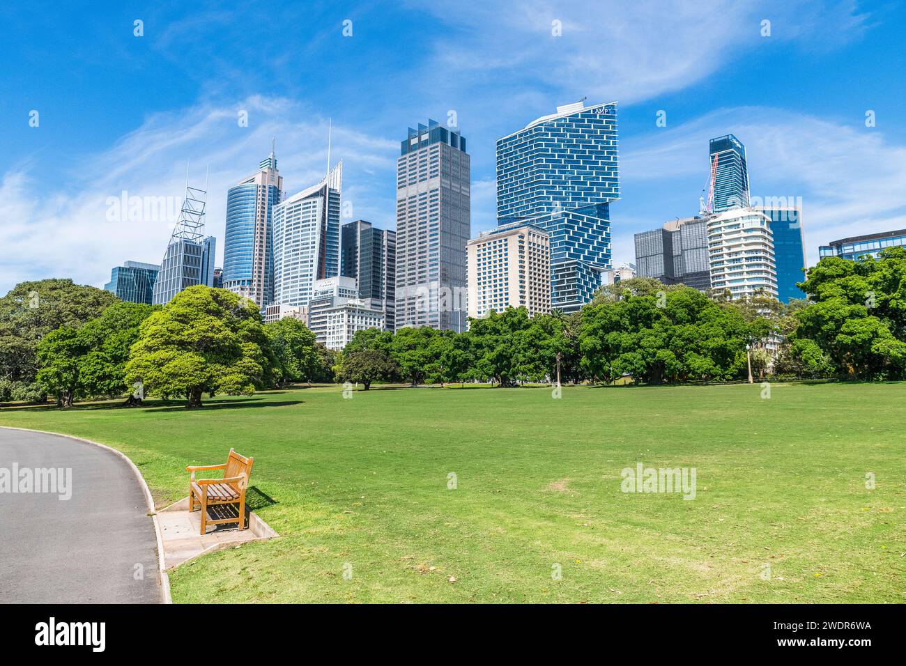 Sydneys Botanische Gärten und Stadtzentrum: Eine Mischung aus Natur und Stadt Stockfoto