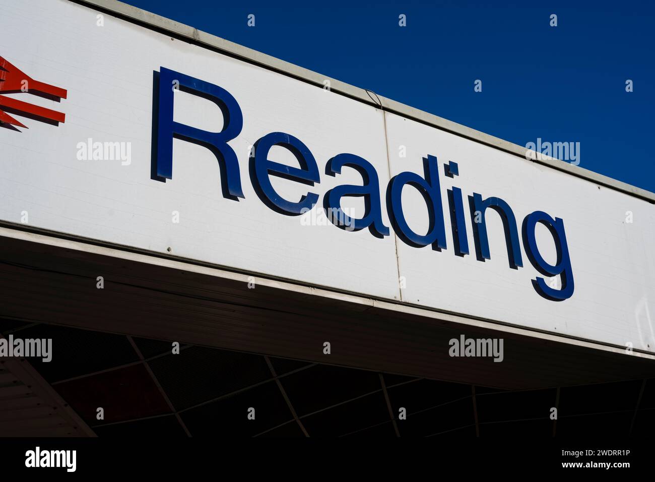 Schild für Reading Station, Reading, Berkshire, England, UK, GB Stockfoto