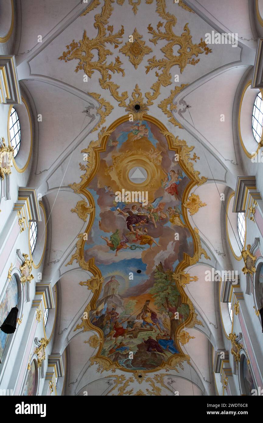 Deckenfresken, Kirche St. Peter, Altstadt, München, Bayern, Deutschland, Europa Stockfoto