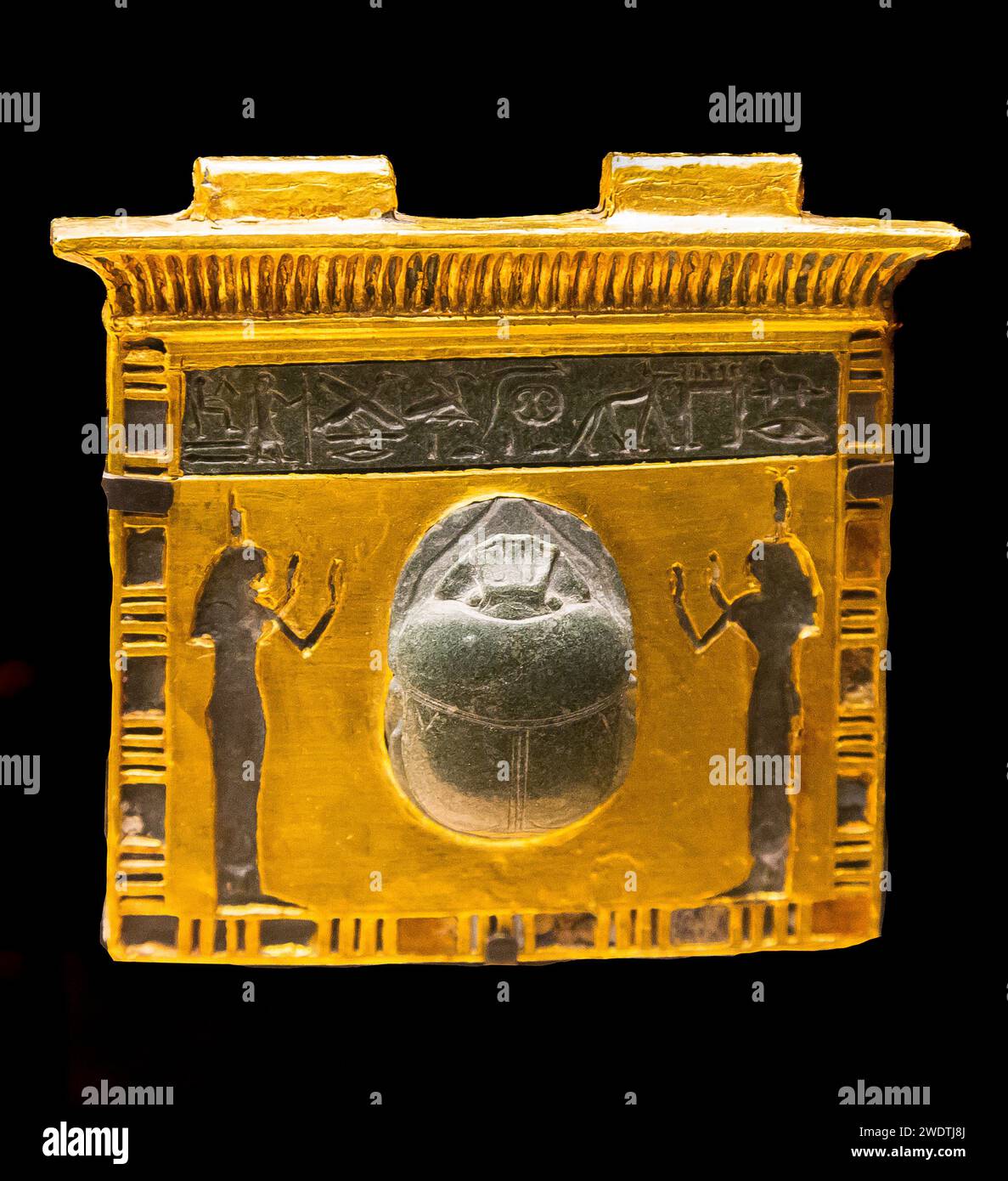 Ägypten, Sakkara, Serapeum, Pektoral : aufgehende Sonne, als ein Scarab (Gott Khepri). Stockfoto