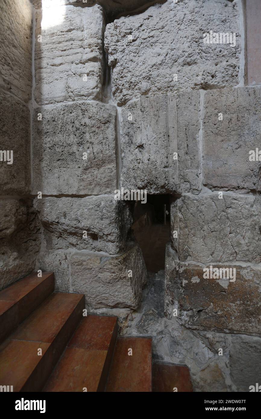 Das Auge der Nadel im Stein in israel. Hochwertige Fotos Stockfoto