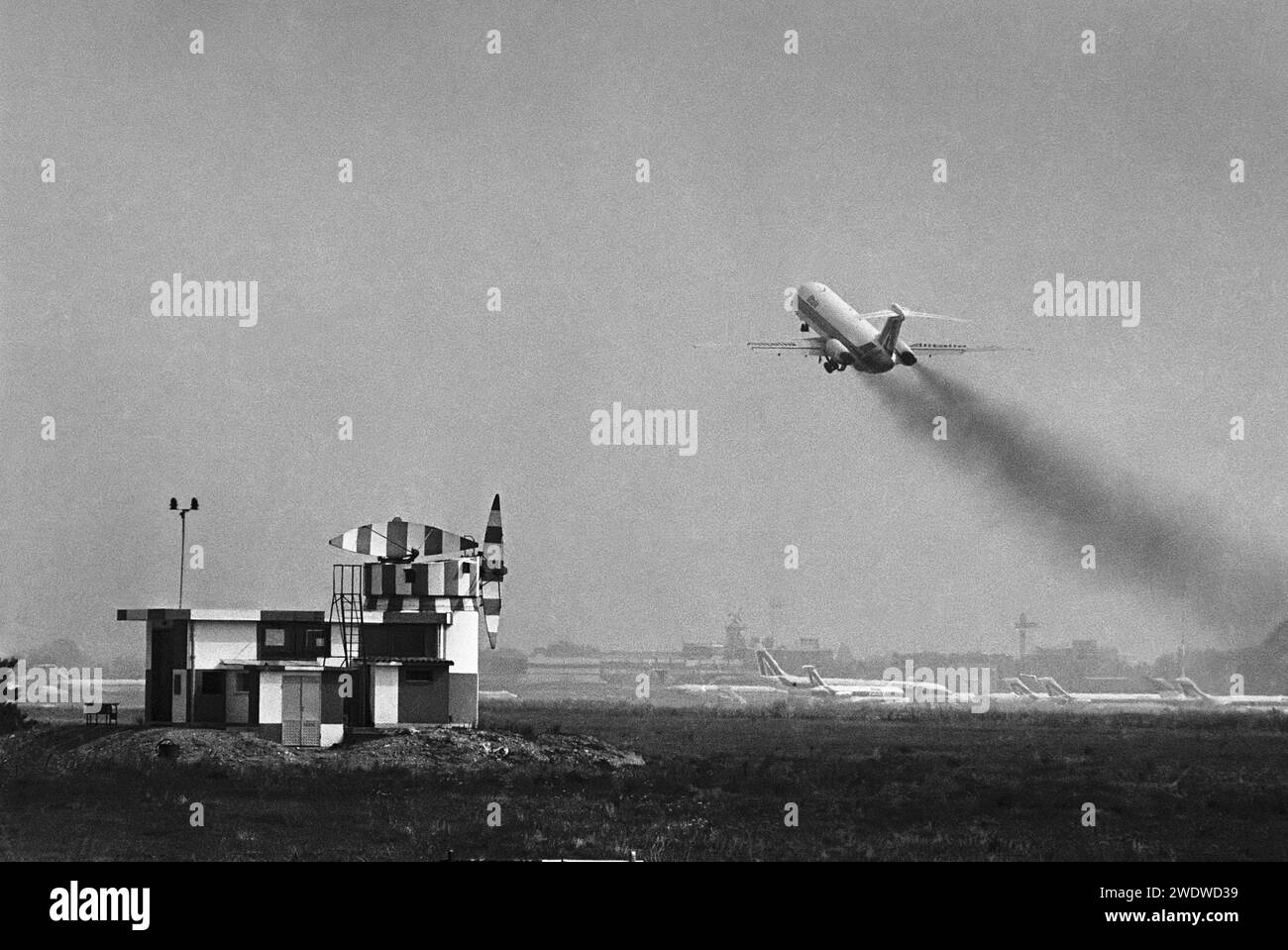 - Mailand, Juli 1976, Flughafen Linate - Mailand, luglio 1976, aeroporto di Linate Stockfoto