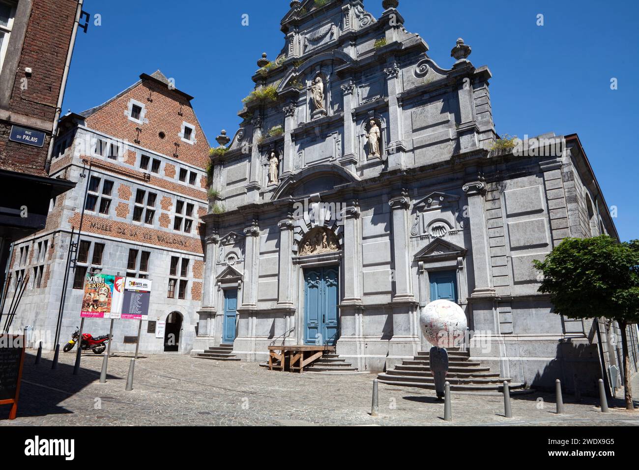 Musée de la Vie Wallonne, Museum der Wallonischen Volkskunde, Eglise Saint-Antoine, Lüttich, Belgien, Europa Stockfoto