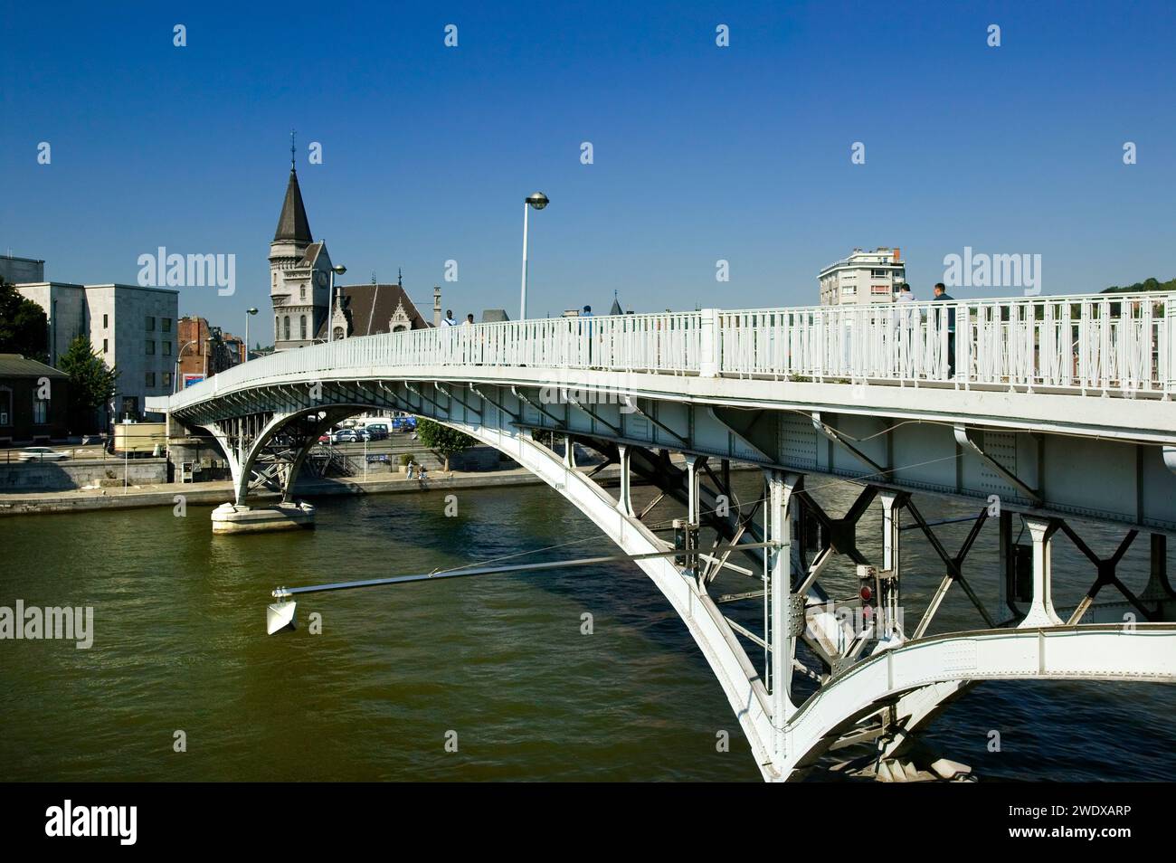 Die Passerelle Saucy, eine Fußgängerbrücke über die Maas im Zentrum von Lüttich, Belgien, Europa Stockfoto