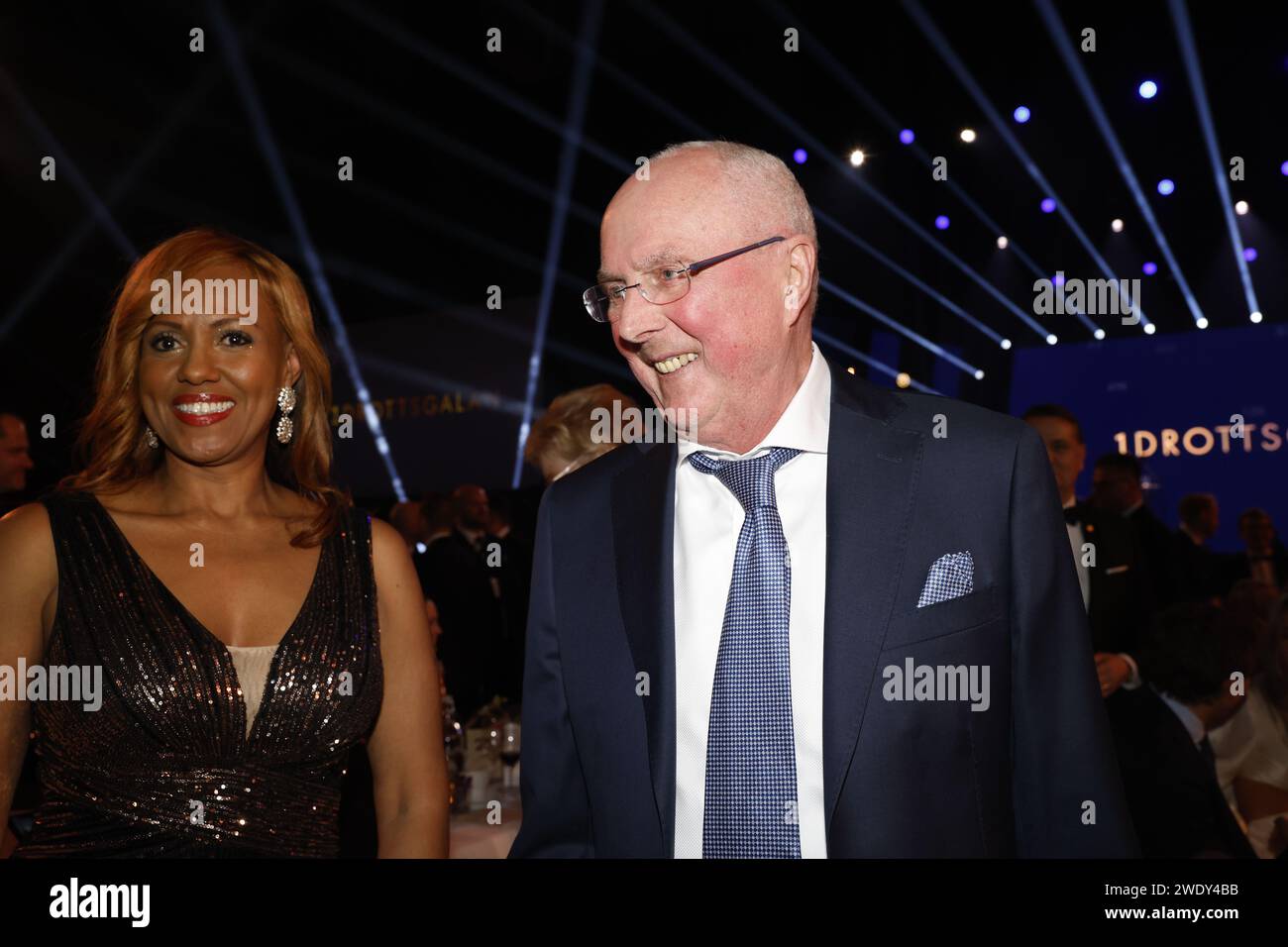 STOCKHOLM, SCHWEDEN 20240122schwedischer Fußballtrainer Sven-Goran „Svennis“ Eriksson mit seinem Partner Yaniseth Alcides während der Sports Gala 2024 in Frie Stockfoto