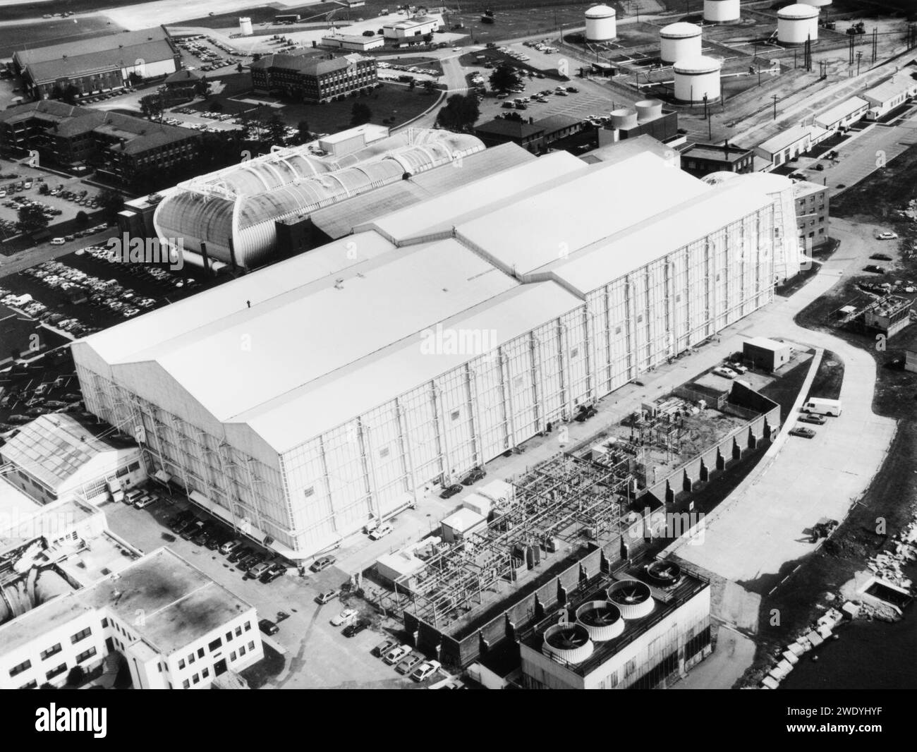 Blick aus der Vogelperspektive nach Nordwesten auf den Windkanal 1989 L89-07075. Stockfoto