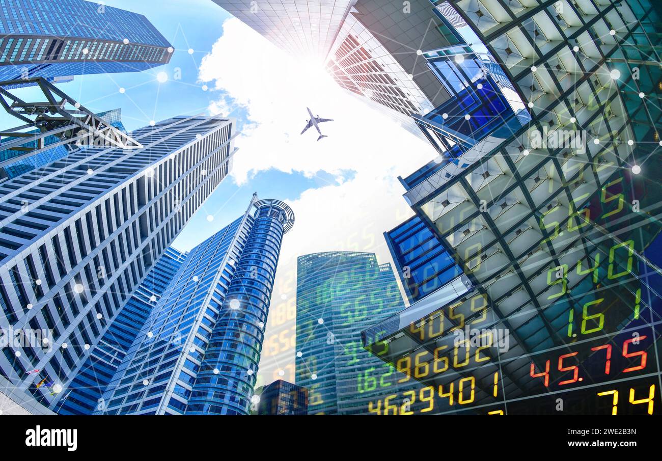 Börse auf Wolkenkratzerhintergrund im Central Business District in Singapur, Geschäftskonzept. Stockfoto