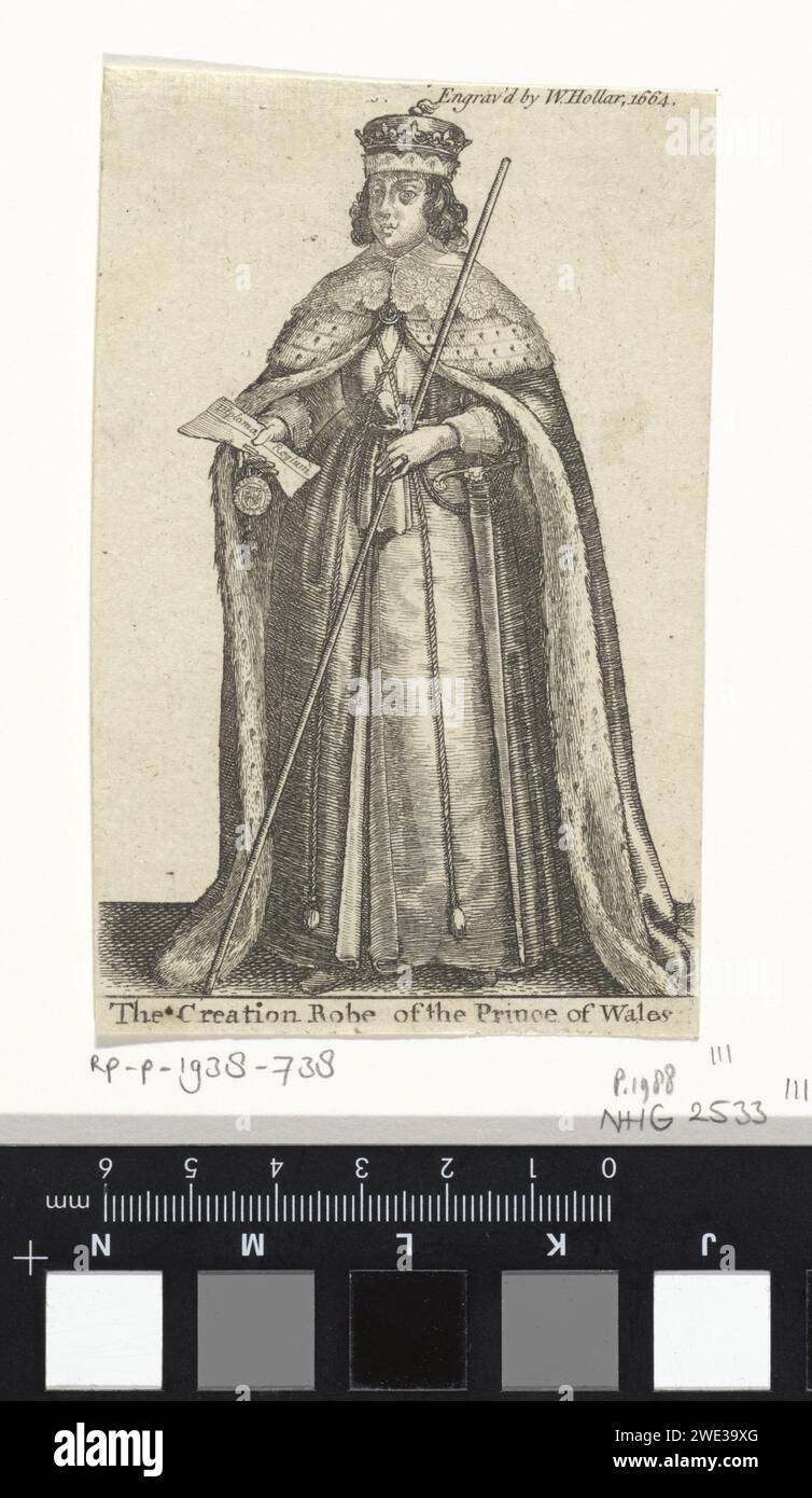 Zeremonielle Kleidung eines englischen Prinzen, Wenzel Hollar, um 1732 Druckpapier, das Adel und Patriziat ätzt; Ritterlichkeit, Ritterschaft. Kleidung für besondere Zwecke Stockfoto