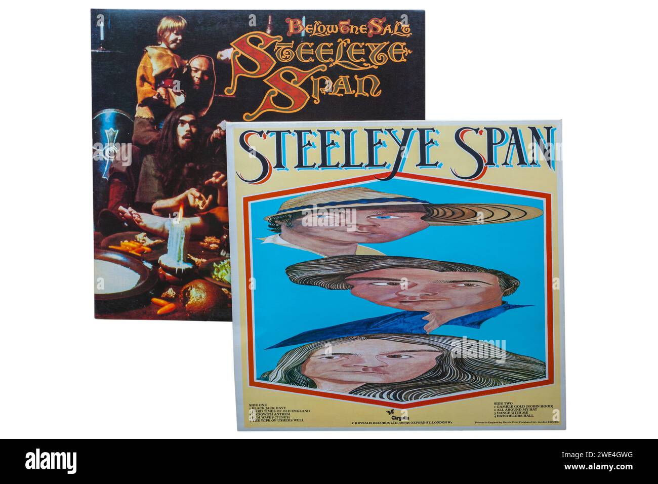 SteelEye Span All Around My hat 1975 Vinyl-Album-Cover & Under the Salt 1972 Vinyl-Album-Cover isoliert auf weißem Hintergrund Stockfoto