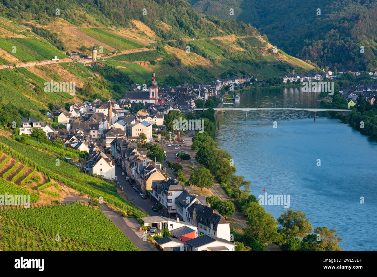 Zell an der Mosel, Mosel, Bezirk Cochem-Zell, Rheinland-Pfalz, Deutschland, Europa Stockfoto