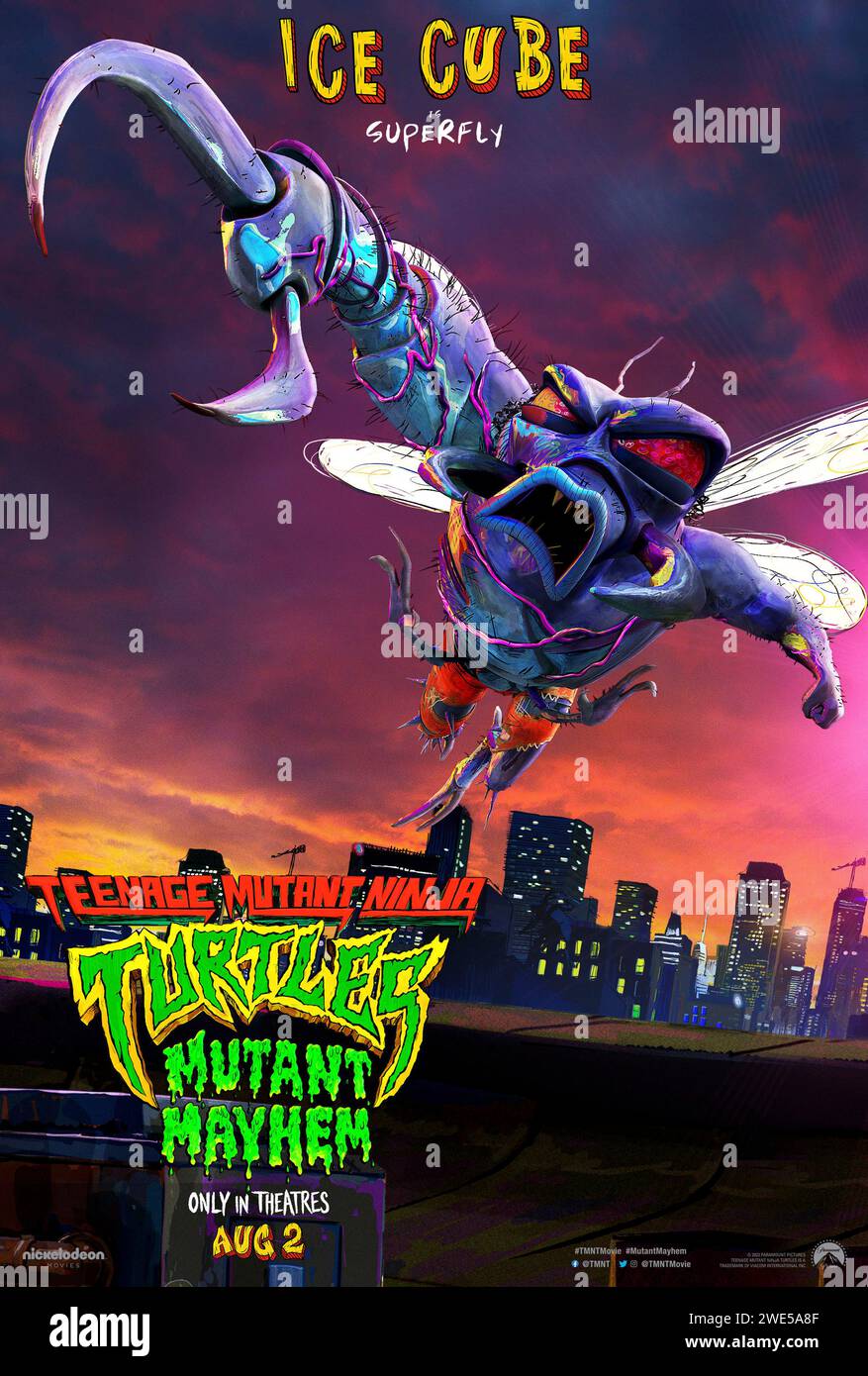 Teenage Mutant Ninja Turtles: Mutant Mayhem (2023) unter der Regie von Raine Allen-Miller mit Ice Cube als Superfly in dieser stilvollen Animation. Poster mit US-Zeichen ***NUR FÜR REDAKTIONELLE ZWECKE***. Quelle: BFA / Paramount Pictures Stockfoto