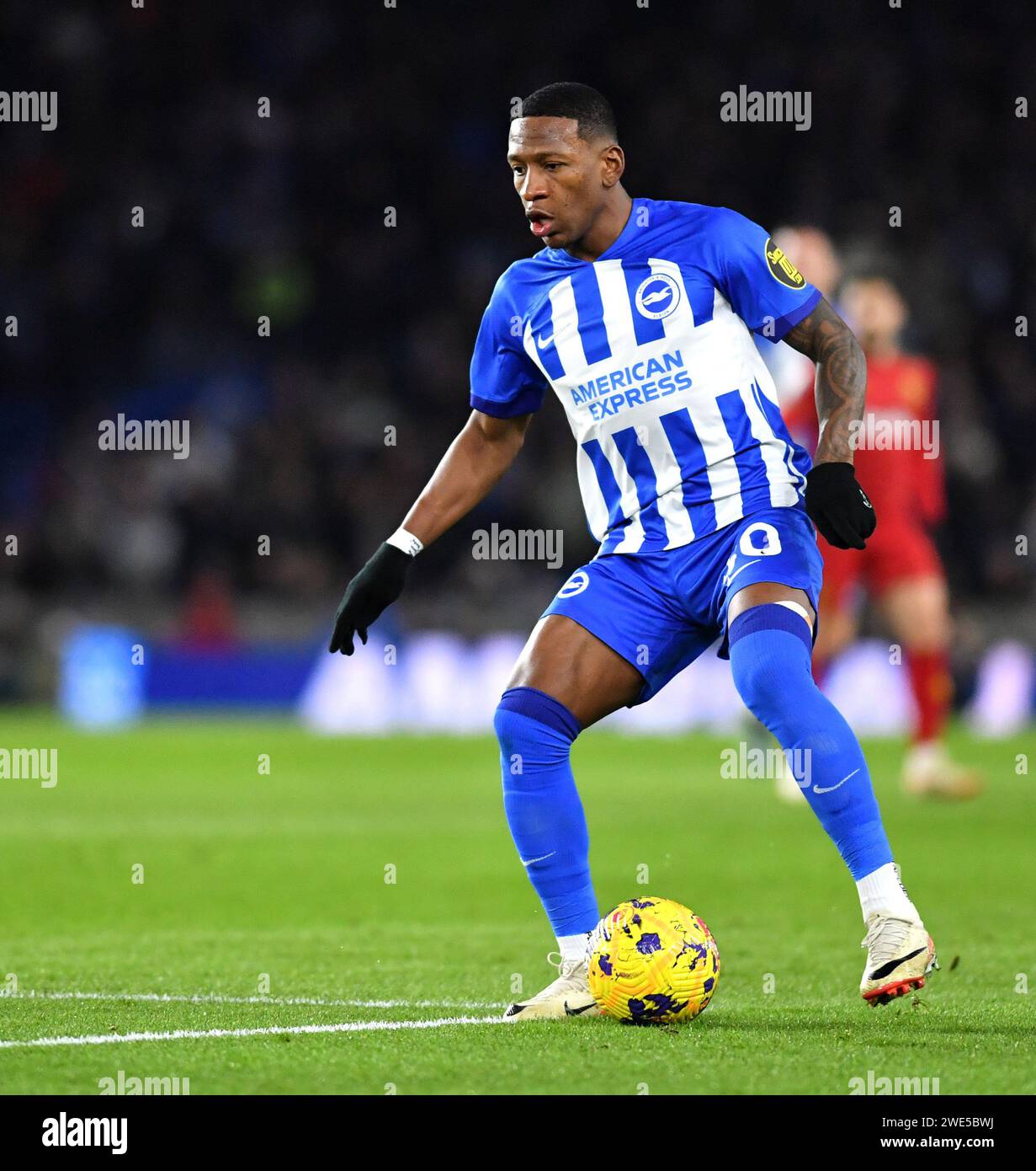 Pervis Estupinan aus Brighton während des Premier League-Spiels zwischen Brighton und Hove Albion und Wolverhampton Wanderers im American Express Stadium, Brighton, UK - 22. Januar 2024 Foto Simon Dack / Telefoto Images. Nur redaktionelle Verwendung. Kein Merchandising. Für Football Images gelten Einschränkungen für FA und Premier League, inc. Keine Internet-/Mobilnutzung ohne FAPL-Lizenz. Weitere Informationen erhalten Sie bei Football Dataco Stockfoto