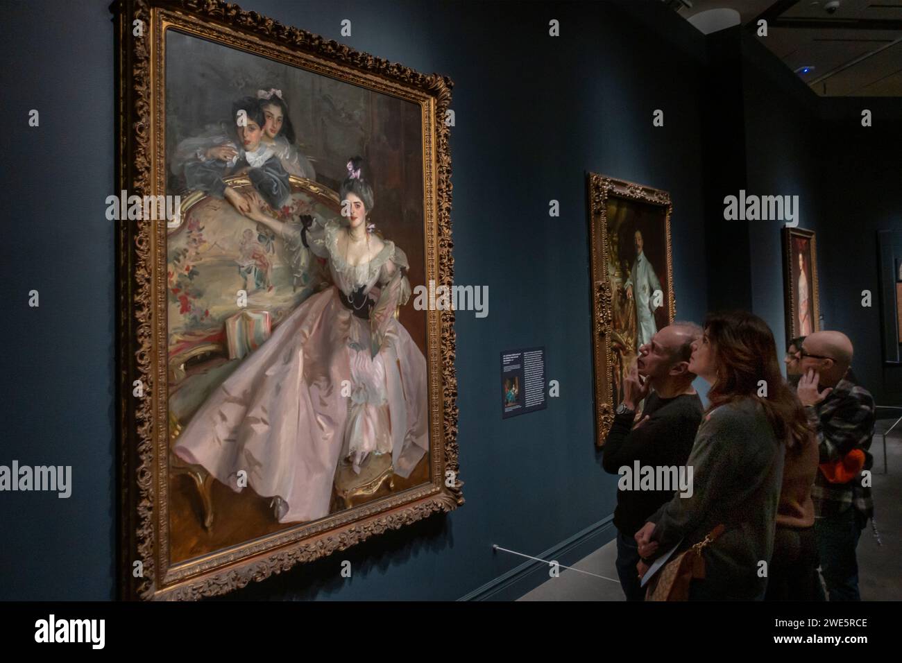 Die Show „Fashion by Sargent“ im Museum of Fine Arts in Boston, MA Stockfoto