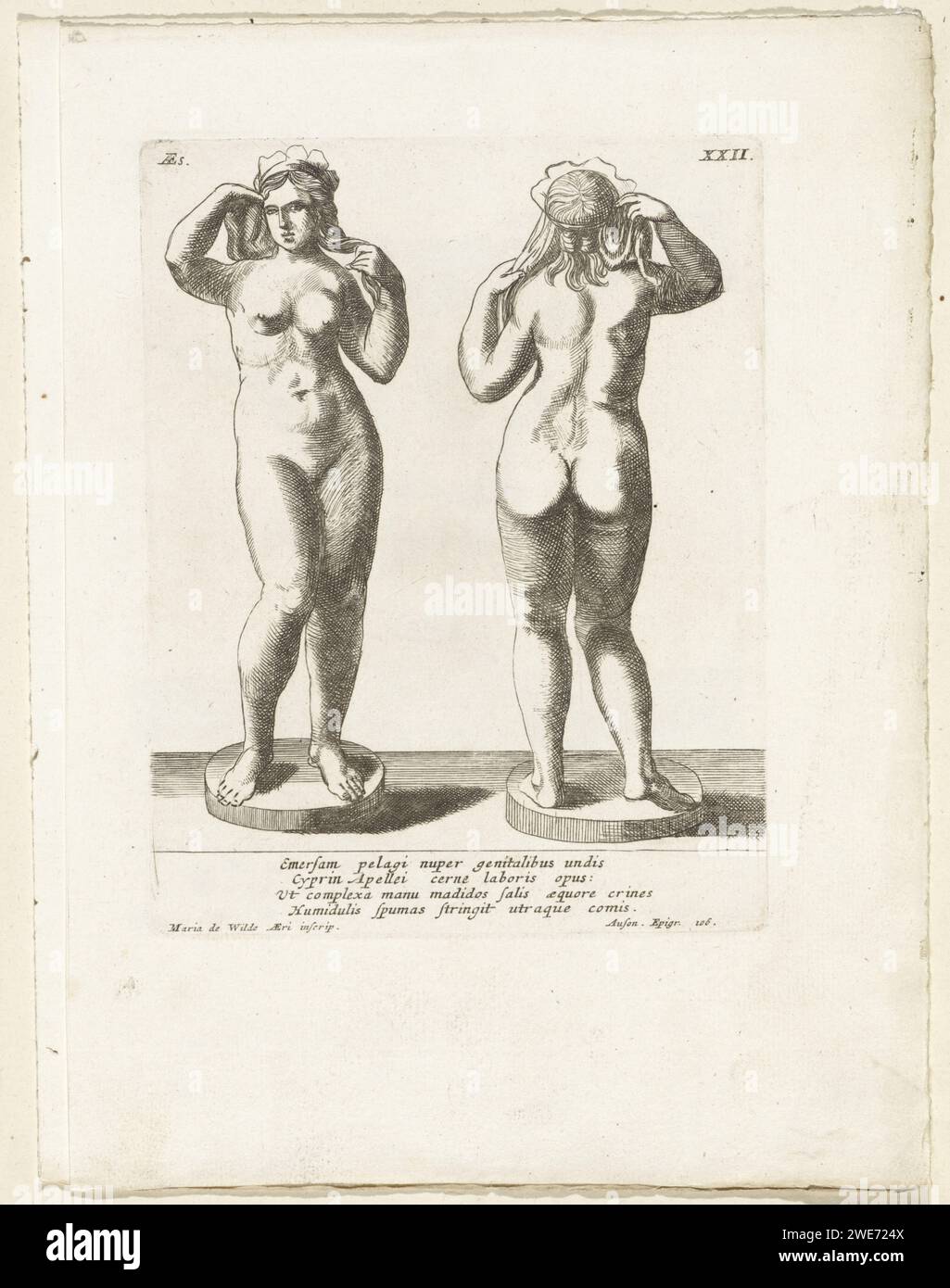 Vorder- und Rückansicht einer Venus-Statue, Maria de Wilde, 1700 Druck Vorder- und Rückansicht einer Venus-Statue. Unter der Performance zeigte die Vierzeilen, Lateinisch, eng Nein 206 über die Geburt der Venus durch Ausonius. Oben rechts von der Zahl zweiundzwanzig in römischen Zahlen. Amsterdamer Papierätzstück Skulptur, Reproduktion eines Skulpturenstücks. (Geschichte) Venus (Aphrodite) Stockfoto