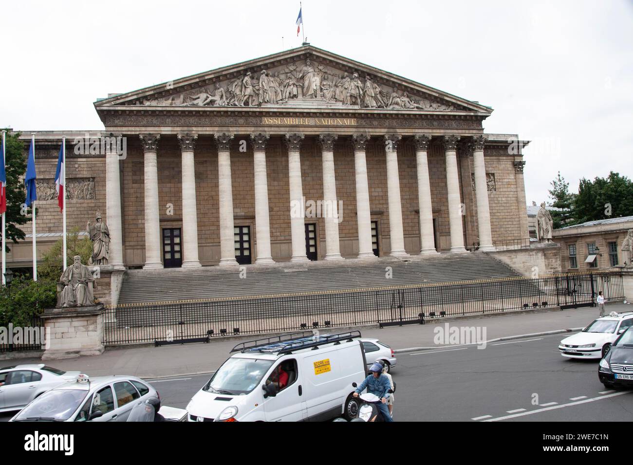 NATIONALVERSAMMLUNG (PARLAMENT), PALAIS BOURBON, REPRÄSENTANTENHAUS, 7. ARRONDISSEMENT PARIS FRANKREICH Stockfoto