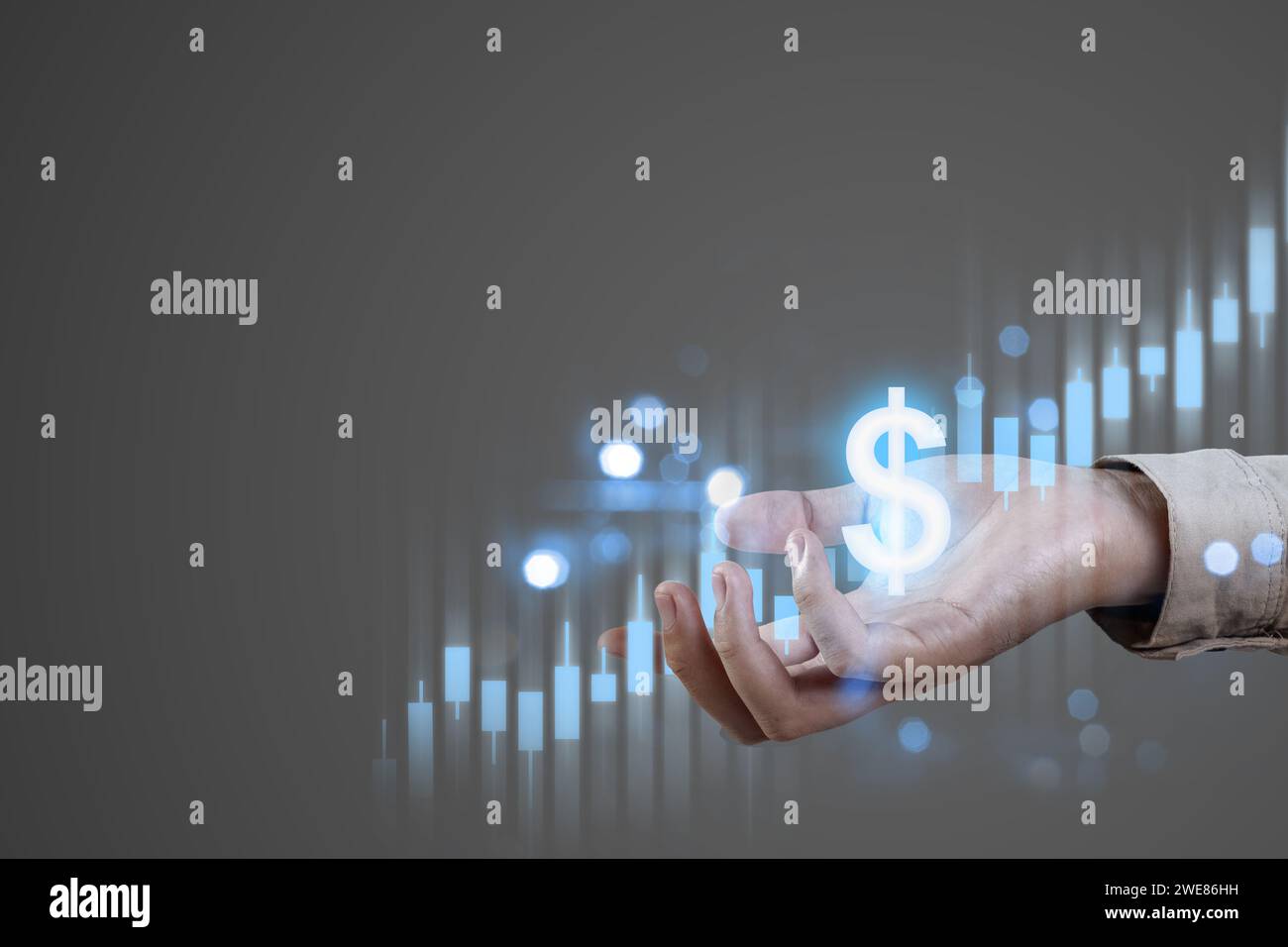 Ein Geschäftsmann zeigt ein virtuelles Dollarzeichen und eine Aktienkarte mit farbigem Hintergrund. Konzept der Finanzinvestitionen Stockfoto