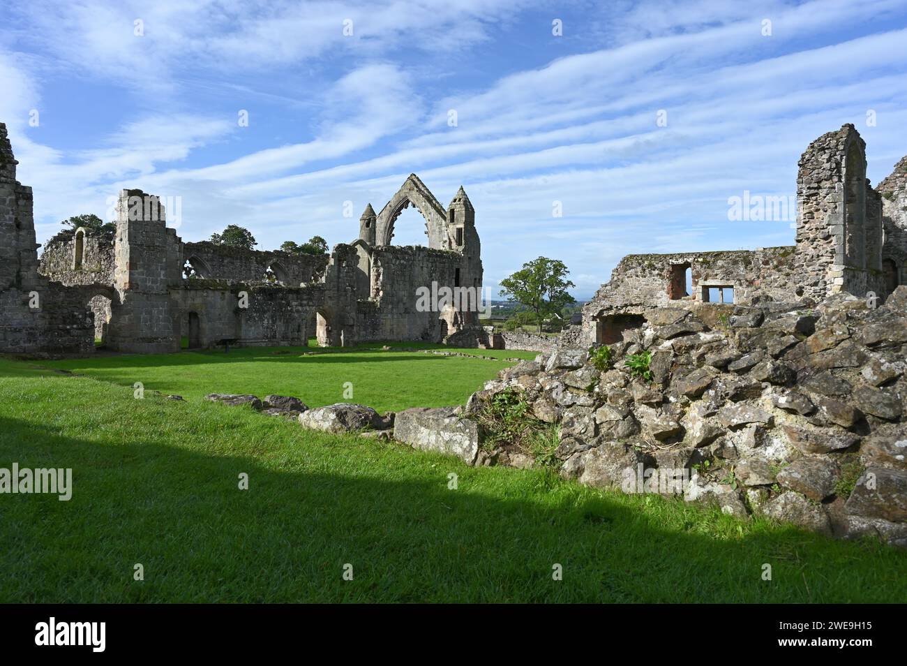Ruinen des mittelalterlichen Augustinerklosters, Haughmond Abbey in Shrewsbury England Stockfoto
