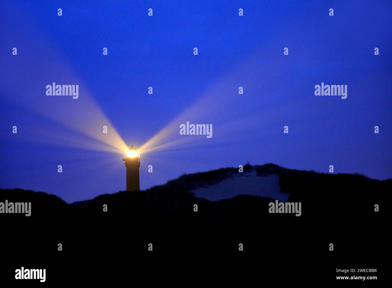 Großer Leuchtturm von Norderney am Abend, Deutschland, Niedersachsen, Norderney Stockfoto
