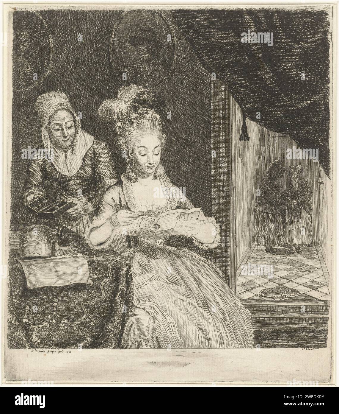 Junge Frau liest einen Brief, Louis Bernard Coclers, 1780 Druck Eine junge Frau sitzt an einem Tisch und liest einen Brief. Zusätzlich zu ihr hält ein Dienstmädchen eine Schmuckschatulle offen. Es gibt eine Mandoline und ein Buch mit Noten auf dem Tisch. An der Wand befinden sich zwei Porträts in ovalen Listen. Auf der rechten Seite, hinter einem Vorhang, leidet ein Flur zur Eingangstür. Zwei Frauen reden im Flur. Leiden Papierätzung / Trockenspitze Liebhaber mit Liebesbrief. Zimmermädchen und Hausangestellte Stockfoto