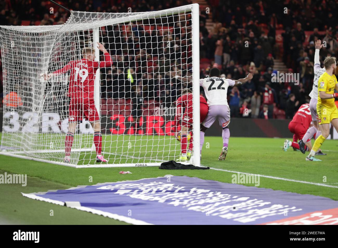 Josh Coburn aus Middlesbrough hat sein Ziel als Abseits erklärt 1-1 - Middlesbrough gegen Rotherham United, Sky Bet Championship, Riverside Stadium, Middlesbrough, Großbritannien - 20. Januar 2024 nur redaktionelle Verwendung - DataCo-Einschränkungen gelten Stockfoto