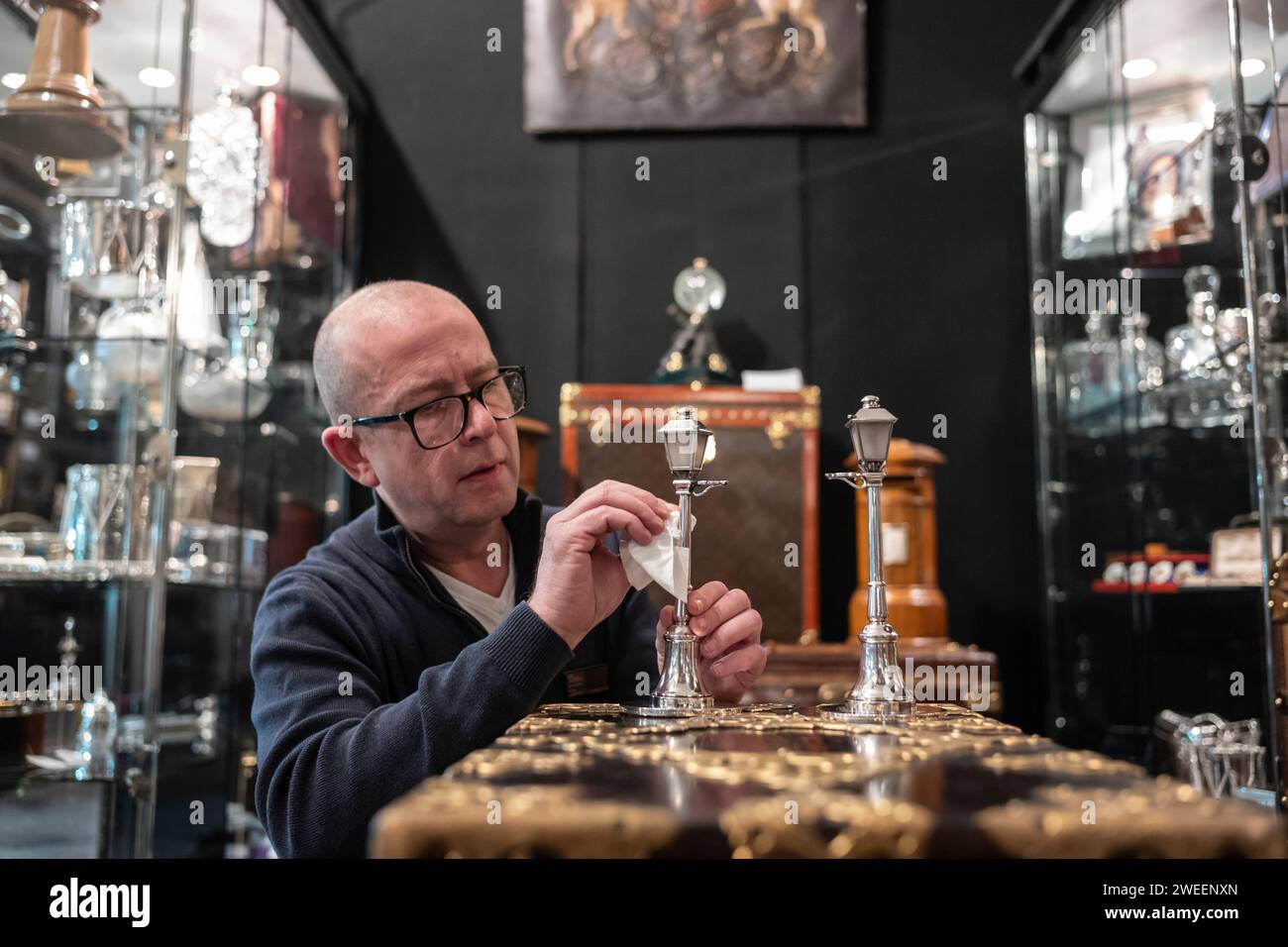 Mayfair Antiques & Fine Art Fair, Grosvenor Square, Mayfair, London, England, UK Stockfoto