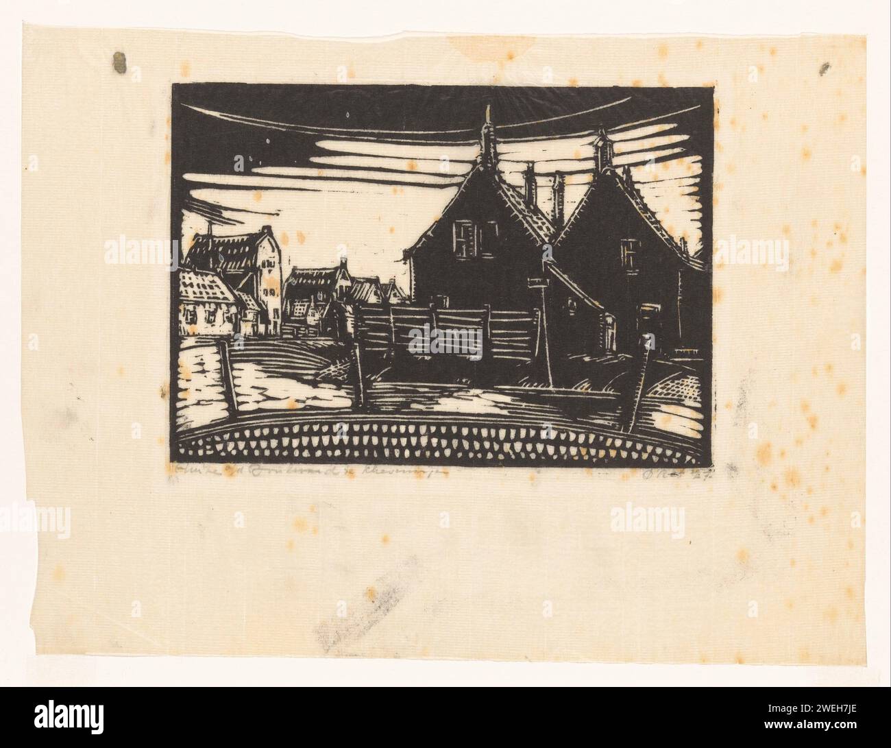 Häuser auf dem Boulevard in Scheveningen, 1927 drucken zwei fast identische dunkle Häuser hinter einem Zaun, von einem Boulevard aus gesehen, die sich vor einem überwiegend weißen Himmel abheben, mit Häusern auf einer Straße im Hintergrund. Japanisches Papier (handgemachtes Papier) Urban Housing Scheveningen Stockfoto Häuser auf dem Boulevard in Scheveningen, 1927 drucken zwei fast identische dunkle Häuser hinter einem Zaun, von einem Boulevard aus gesehen, die sich vor einem überwiegend weißen Himmel abheben, mit Häusern auf einer Straße im Hintergrund. Japanisches Papier (handgemachtes Papier) Urban Housing Scheveningen Stockfoto