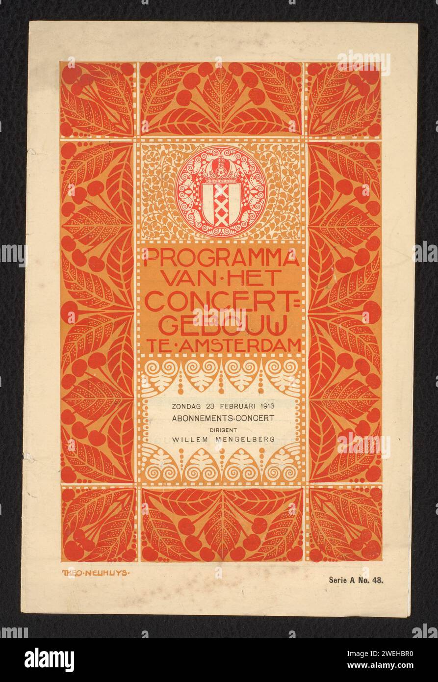 Programm für das Abonnementkonzert vom 23. Februar 1913 im Concertgebouw Amsterdam, Anonym, nach Theo Neuhuys, vor 1913 fotomechanischer Druck auf der Vorderseite ein dekorativer Rahmen aus botanischen Elementen mit der Waffe von Amsterdam in der Mitte und der Text: 'Programm des Concertgebouw in Amsterdam. Sonntag, 23. Februar 1913 Abonnement Konzertdirigent Willem Mengelberg '. Verschiedene Anzeigen auf der Innenseite und Rückseite des Covers. Der Text (Seiten 393 bis 400) enthält das Programm, eine Biografie von Gertrude Foerstel (mit Porträt), Lieder und einige musikalische Sätze aus dem Stockfoto