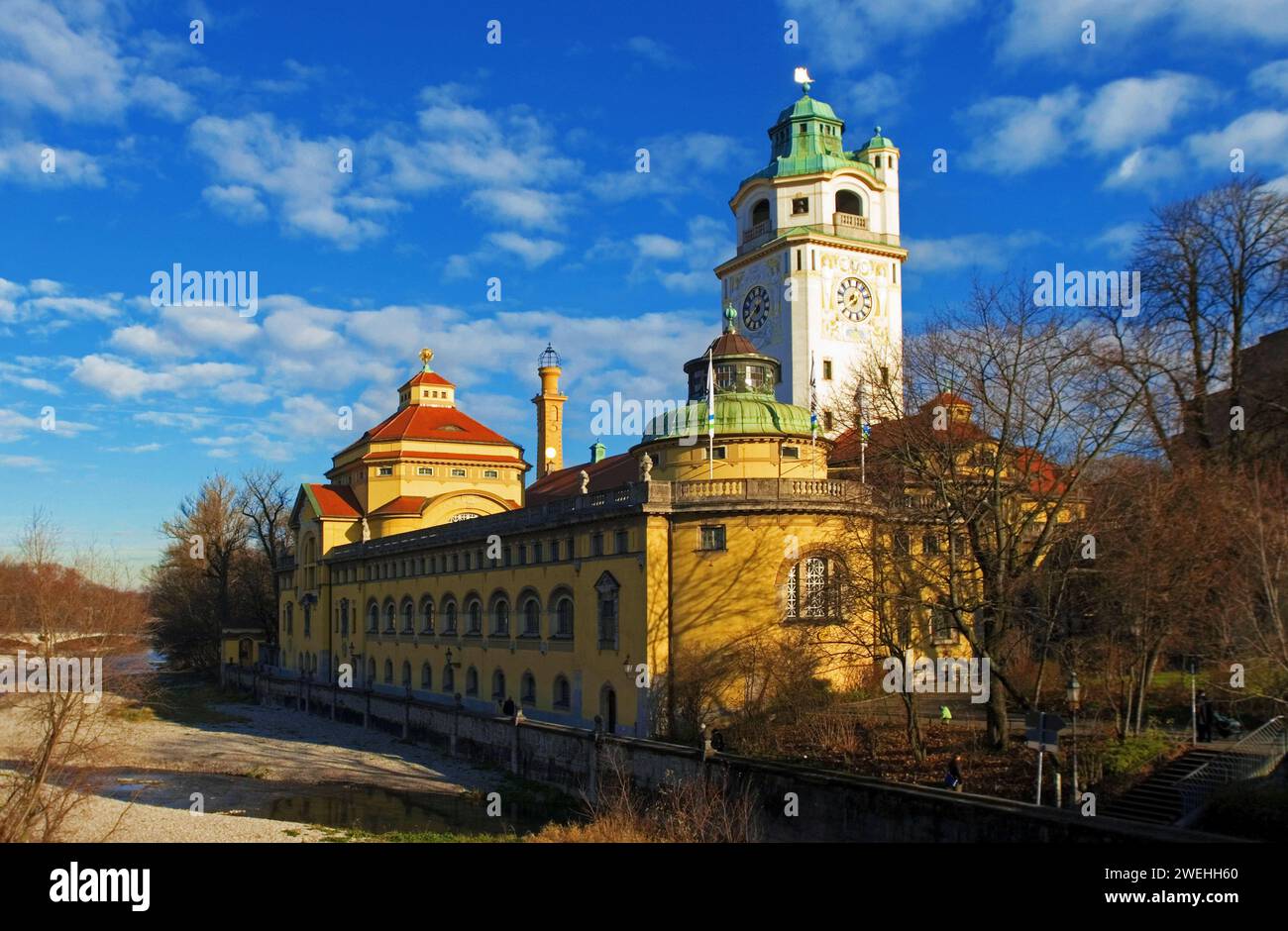 Das Müllersche Volksbad, Außenansicht, Jugendstil, Baujahr 1901, das älteste öffentliche Hallenbad der Welt, München, Bayern, Deutschland Stockfoto