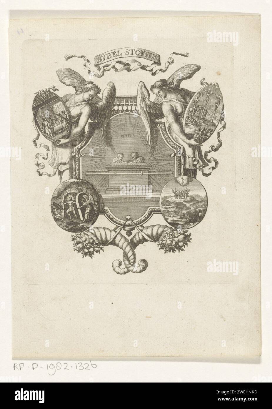 Engel mit Medaillons, 1722 gedruckte Vignette mit Hörnern des Überflusses, Engel und vier Medaillons mit Pesach, der Kreuzigung Christi, der Auferstehung und Christi Himmelfahrt. In der Mitte zwei Cherubs auf einem Altar. Papiergravur / Ätzengel. Ornament  Medaillon Stockfoto