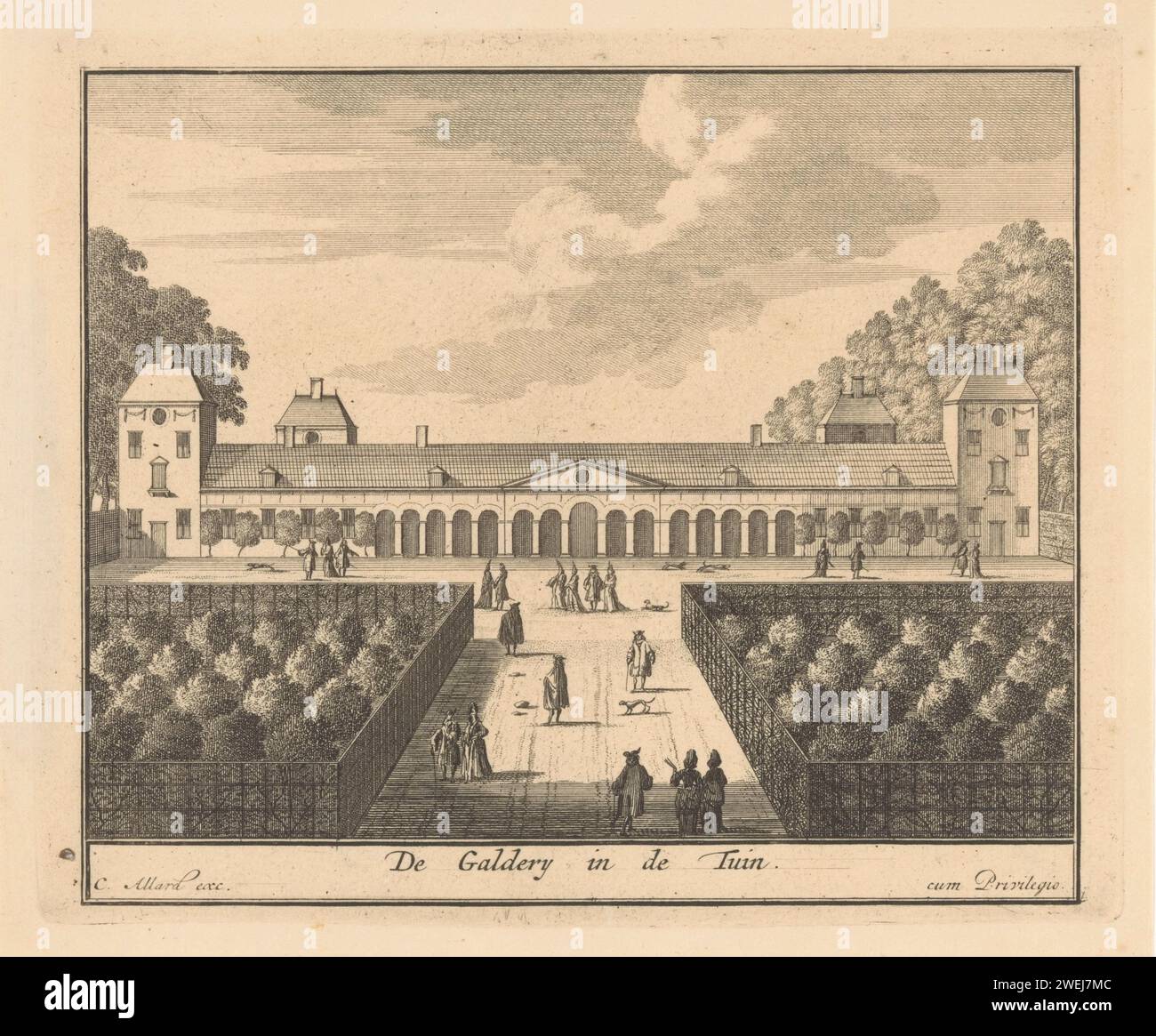 Galerie im Garten des Palastes Honselaarsdijk, Carel Allard (zugeschrieben), 1689 - 1702 Print Park Landschaft mit Galerie, Gruppen von Spaziergängern auf den Alleen. Druck aus einer Serie von siebzehn Drucken aus dem Palast Honselaarsdijk. Papierätzung / Gravur Gartengebäude Palast Honselaarsdijk Stockfoto