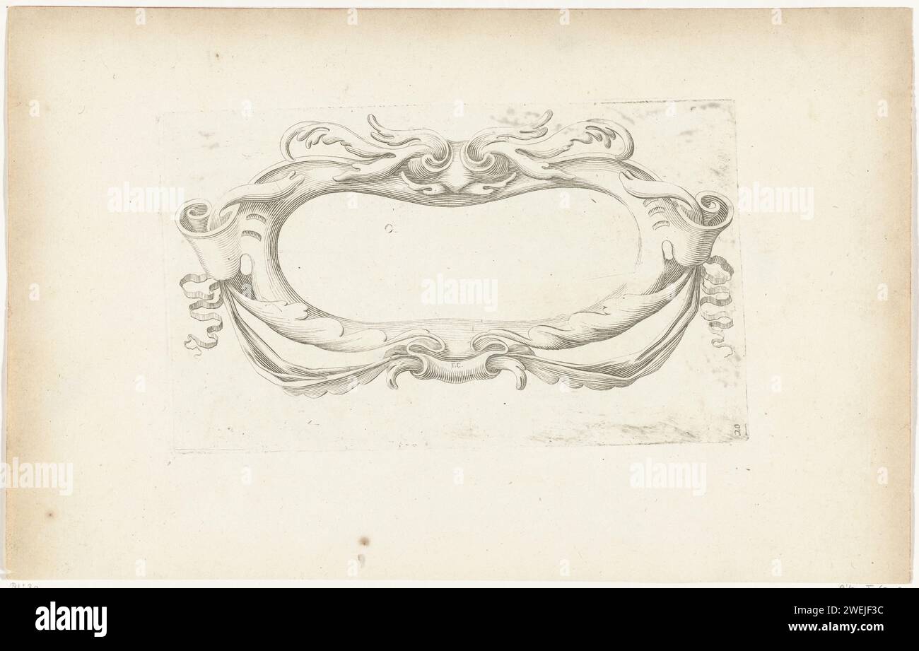 Cartouche traf Mascaron, Pierre Firens, nach Federico Zuccaro, 1613 - 1657 Druck im Rahmen von Rolwerk kann man in der Mitte einer Kartusche erkennen. Die Blätter stammen aus seinen Augenhöhlen. Papiergravur Stockfoto