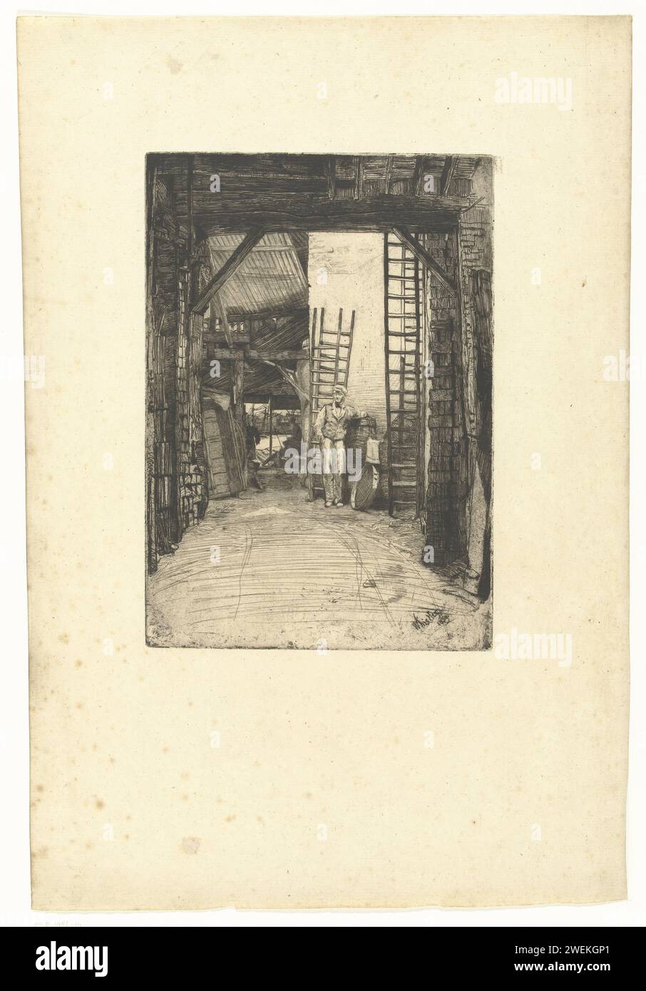 Limebrander, James Abbott McNeill Whistler, 1859 Print Workshop mit einem Mann, der an zwei Leitern steht und sich gegen eine Tonne lehnt. Das ist der Arbeiter und Kalkbrenner W. Jones. Ein Port ist durch einen Blick sichtbar. Gedruckt auf altniederländischem Papier mit breiten Rändern, geliefert von Carel Vosmaer. Kalkbrenner zum Ätzen von Papier Stockfoto