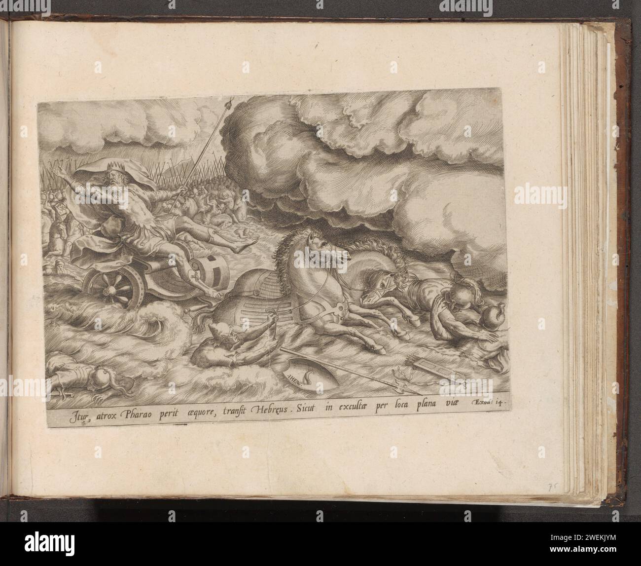 Zerstörung der ägyptischen Armee im Roten Meer, 1579 Druck nachdem die Israeliten die andere Seite des Roten Meeres erreicht haben, fließt das Wasser aus dem Roten Meer zurück und ertränkt Pharao und seine Armee. Unter der Aufführung ist ein lateinischer Verweis auf den Bibeltext in Ex. 14. Print ist Teil eines Albums. Papiergravur Pharao und seine Armee im Roten Meer (Israeliten nicht oder kaum sichtbar) Stockfoto